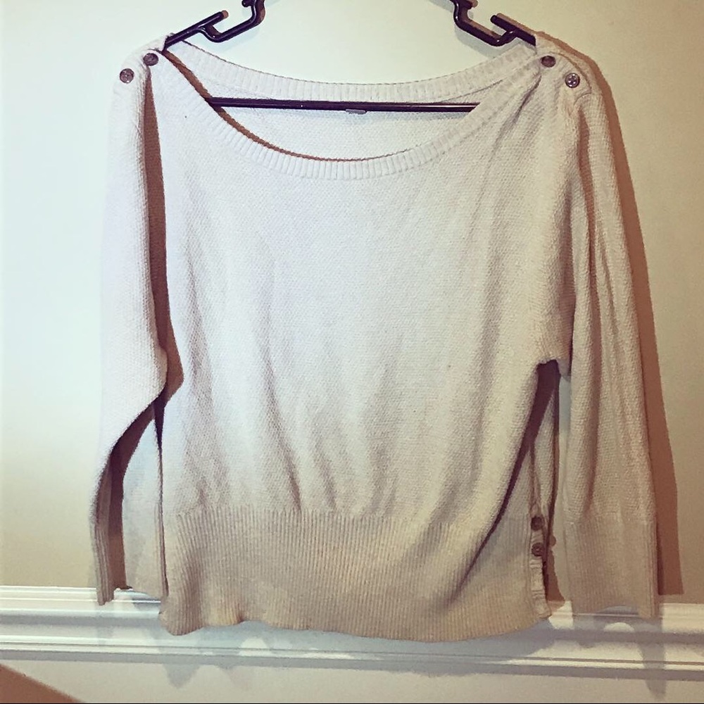 Fossil Sweater. Fits like a medium.